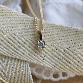 Pendentif solitaire diamant